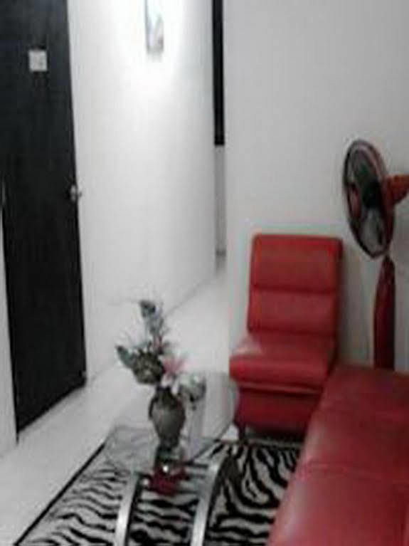 Maxwell Inn Pattaya Ngoại thất bức ảnh